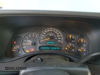 2003 Chevrolet Silverado 1500HD LS z VIN 1GCGC13U83F226492, wystawiony jako Copart lot #82388294 z przebiegiem 172 310 mil mil oraz Szkoda całkowita • Salvage title. Historia ofert i sprzedaży dostępna na DreamBid. Obrazek 9.