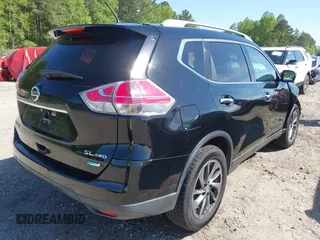 2014 Nissan Rogue S with VIN 5N1AT2MV7EC824253, listed as a IAAI auction lot 42055710 with 114,147 mi miles. Bid and sale history available at carsss.com. Image 4.