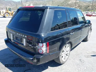 2011 Land Rover Range Rover HSE Lux with VIN SALMF1D45BA354685, listed as a IAAI auction lot 42211420 with Not provided miles and . Bid and sale history available at DreamBid. Image 4.