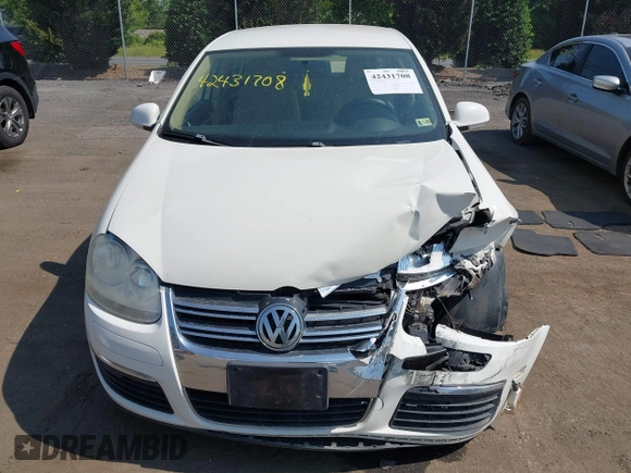 2008 Volkswagen Jetta S with VIN 3VWJZ71K08M131499, listed as a IAAI auction lot 42431708 with 90,512 mi miles and . Bid and sale history available at DreamBid. Image 12.
