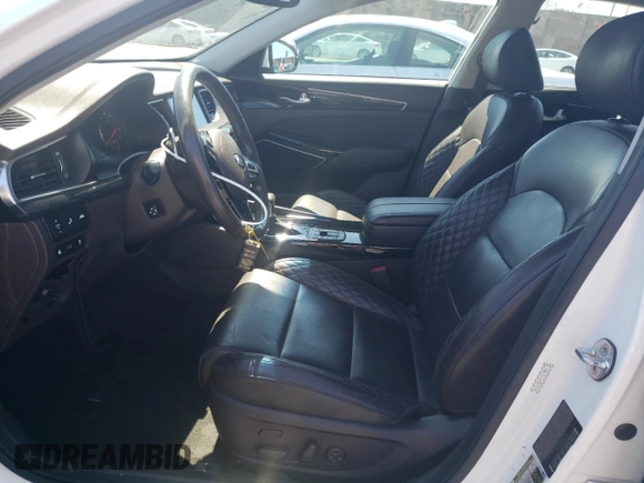 2017 Kia Cadenza Technology z VIN KNALC4J14H5070745, wystawiony jako Copart lot #56304485 z przebiegiem 41 642 mil mil oraz Szkoda całkowita • Salvage title. Historia ofert i sprzedaży dostępna na DreamBid. Obrazek 7.