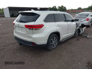 2017 Toyota Highlander XLE with VIN 5TDJZRFH9HS515504, listed as a IAAI auction lot 42209542 with 145,472 mi miles and . Bid and sale history available at DreamBid. Image 4.