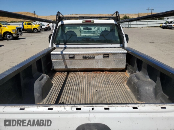2002 Ford Super Duty F-250 XL with VIN 1FTNF20L72EC58774, listed as a Copart auction lot 66731564 with 262,286 mi miles and Clean Title. Bid and sale history available at carsss.com. Image 10.