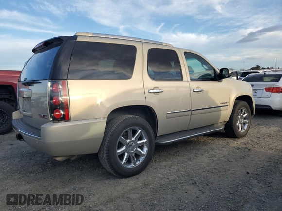 2011 GMC Yukon Denali with VIN 1GKS2EEF3BR267617, listed as a Copart auction lot 46687835 with 183,228 mi miles and Clean Title. Bid and sale history available at carsss.com. Image 3.