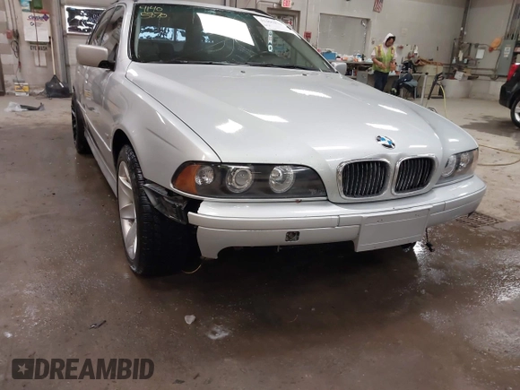 2003 BMW 5 Series 525iT with VIN WBADS33413GD50535, listed as a IAAI auction lot 41405870 with 180,748 mi miles. Bid and sale history available at carsss.com. Image 6.