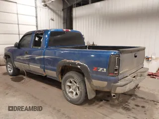 2003 Chevrolet Silverado 1500 with VIN 2GCEK19T531275181, listed as a IAAI auction lot 41714036 with 320,291 mi miles. Bid and sale history available at carsss.com. Image 3.