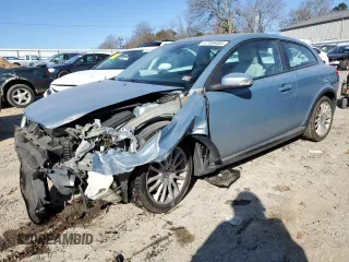 2011 Volvo C30 with VIN YV1672MKXB2224441, listed as a Copart auction lot 47106485 with 140,252 mi miles and Salvage Title. Bid and sale history available at carsss.com. Image 1.