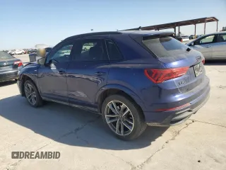 2023 Audi Q3 S line Premium z VIN WA1DECF38P1131083, wystawiony jako Copart lot #49589125 z przebiegiem 29 648 mil mil oraz Szkody całkowita. Historia ofert i sprzedaży dostępna na DreamBid. Obrazek 2.
