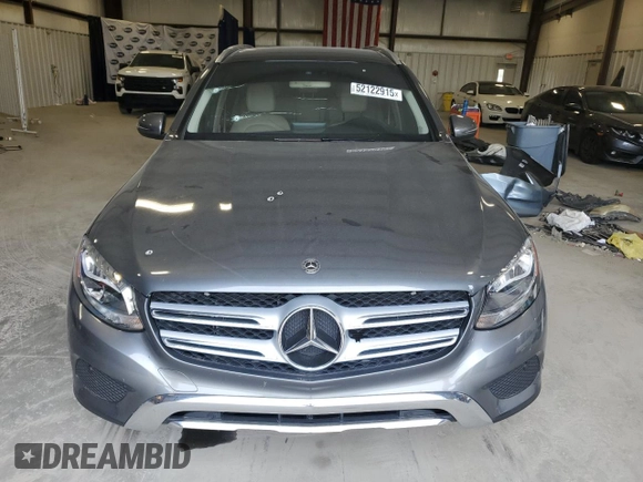 2019 Mercedes-Benz GLC 300 with VIN WDC0G4JB2KF612553, listed as a Copart auction lot 52122915 with 85,600 mi miles and Salvage title. Bid and sale history available at DreamBid. Image 5.
