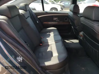 2006 BMW 7 Series 750Li with VIN WBAHN83546DT34797, listed as a Copart auction lot 60511685 with 92,565 mi miles and Salvage title. Bid and sale history available at DreamBid. Image 10.