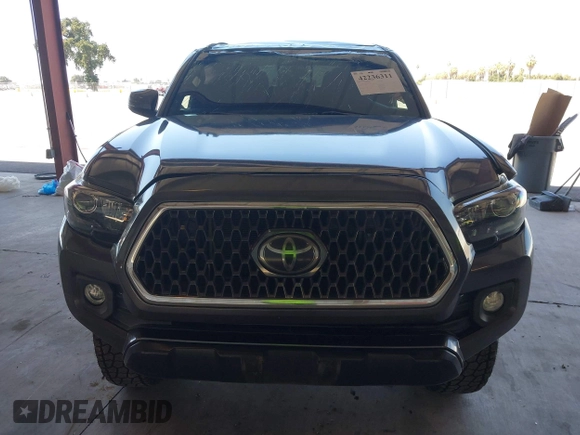 2017 Toyota Tacoma SR5 с VIN 3TMCZ5AN9HM062936, выставлен на аукционе IAAI как лот 42236311 с пробегом 60 479 миль миль и . История ставок и продаж доступна на DreamBid. Изображение 13.