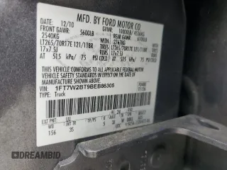 2011 Ford F-250 XL с VIN 1FT7W2BT9BEB86305, выставлен на аукционе Copart как лот 65621715 с пробегом Не указан миль и Списание • Salvage title. История ставок и продаж доступна на DreamBid. Изображение 12.