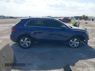 2021 Audi Q3 Premium with VIN WA1AUCF32M1066149, listed as a IAAI auction lot 40695269 with 92,598 mi miles and . Bid and sale history available at DreamBid. Image 14.