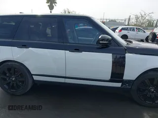 2017 Land Rover Range Rover HSE z VIN SALGS2FK8HA326995, wystawiony jako IAAI lot #41688113 z przebiegiem 55 209 mil mil oraz . Historia ofert i sprzedaży dostępna na DreamBid. Obrazek 13.