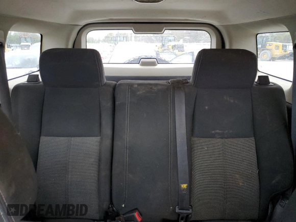 2006 Hummer H3 with VIN 5GTDN136868106899, listed as a Copart auction lot 79800944 with 260,971 mi miles and Salvage Title. Bid and sale history available at carsss.com. Image 10.