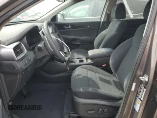2019 Kia Sorento LX with VIN 5XYPGDA55KG565966, listed as a Copart auction lot 75736284 with Not Provided miles and Salvage Title. Bid and sale history available at DreamBid. Image 7.