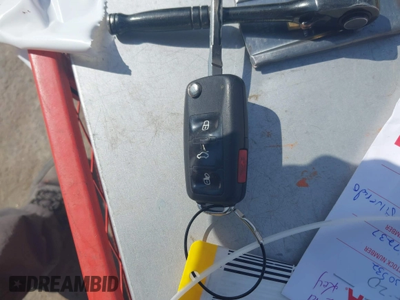 2012 Volkswagen Jetta S с VIN 3VW2K7AJ0CM310389, выставлен на аукционе IAAI как лот 42263766 с пробегом 159 706 миль миль и . История ставок и продаж доступна на DreamBid. Изображение 11.