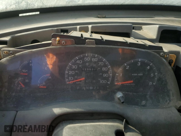 1998 Ford F-150 with VIN 1FTZF18W6WNA50479, listed as a Copart auction lot 42035055 with 125,861 mi miles and Salvage title. Bid and sale history available at DreamBid. Image 9.