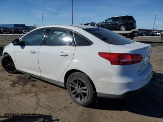 2016 Ford Focus SE with VIN 1FADP3F25GL229635, listed as a Copart auction lot 42763315 with 43,202 mi miles and Clean Title. Bid and sale history available at carsss.com. Image 2.