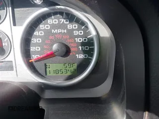 2008 Ford F-150 XLT с VIN 1FTPW12V68KB95503, выставлен на аукционе IAAI как лот 41631478 с пробегом 118 534 миль миль и . История ставок и продаж доступна на DreamBid. Изображение 16.