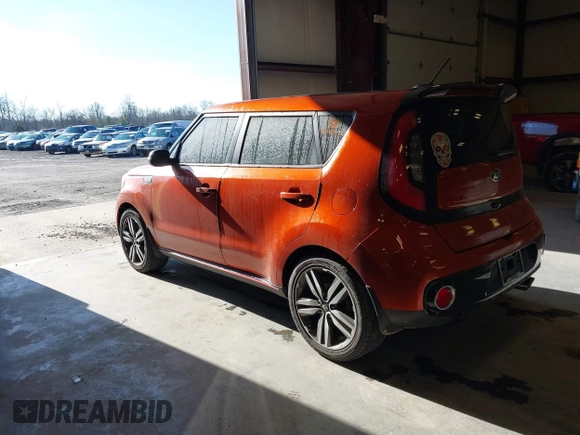2018 Kia Soul ! with VIN KNDJX3AA2J7551936, listed as a IAAI auction lot 41815959 with 149,014 mi miles. Bid and sale history available at carsss.com. Image 3.