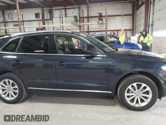 2014 Audi Q5 Premium Plus with VIN WA1LFAFP4EA072935, listed as a IAAI auction lot 41893054 with 142,383 mi miles and . Bid and sale history available at DreamBid. Image 13.