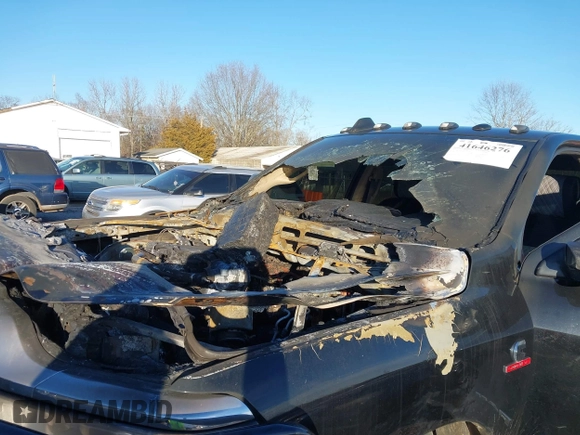 2019 Ram 2500 Lone Star with VIN 3C6UR5MLXKG623270, listed as a IAAI auction lot 41646276 with Not provided miles and . Bid and sale history available at DreamBid. Image 6.