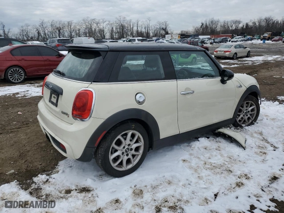 2014 MINI Cooper Hardtop S with VIN WMWXM7C51ET987715, listed as a Copart auction lot 87689985 with NaN miles and Salvage Title. Bid and sale history available at carsss.com. Image 3.