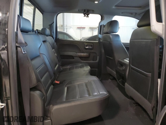 2019 GMC Sierra 2500HD Denali with VIN 1GT12SEYXKF189894, listed as a Copart auction lot 81672094 with 224,685 mi miles and Salvage Title. Bid and sale history available at carsss.com. Image 10.