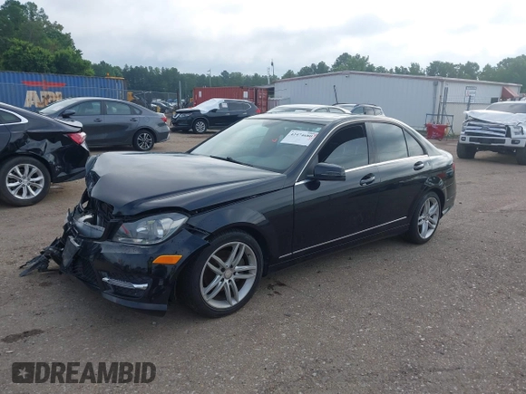 2014 Mercedes-Benz C 250 Sport с VIN WDDGF4HBXEA961769, выставлен на аукционе IAAI как лот 42474680 с пробегом 174 724 миль миль и . История ставок и продаж доступна на DreamBid. Изображение 21.