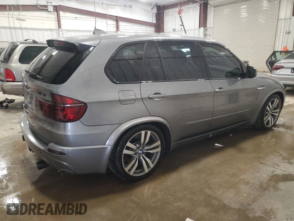 2013 BMW X5 M with VIN 5YMGY0C55DLL15578, listed as a Copart auction lot 49864485 with 111,268 mi miles and Clean Title. Bid and sale history available at carsss.com. Image 3.