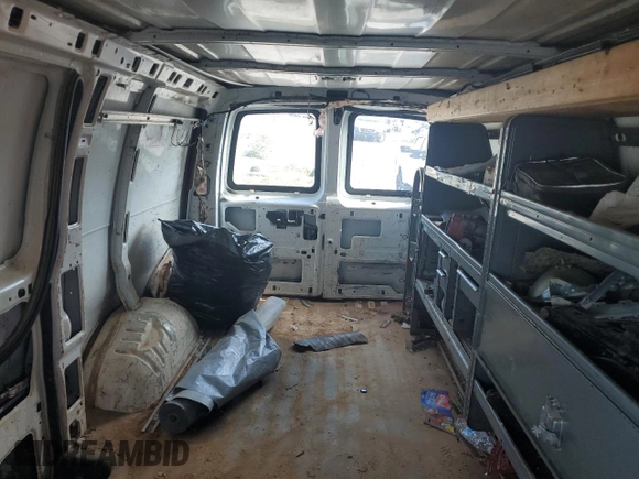 2012 Chevrolet Express Cargo с VIN 1GCSGAFX4C1117139, выставлен на аукционе Copart как лот 55267815 с пробегом 267 783 миль миль и Списание • Salvage title. История ставок и продаж доступна на DreamBid. Изображение 10.