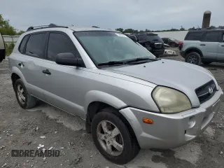 2007 Hyundai Tucson GLS with VIN KM8JM12B07U615613, listed as a Copart auction lot 73453164 with 245,162 mi miles and Salvage Title. Bid and sale history available at carsss.com. Image 4.
