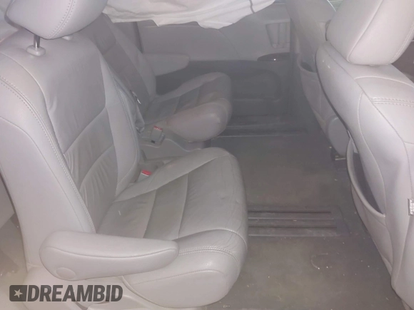 2017 Toyota Sienna XLE Auto Access Seat z VIN 5TDYZ3DC3HS885429, wystawiony jako IAAI lot #41454153 z przebiegiem 131 250 mil mil oraz . Historia ofert i sprzedaży dostępna na DreamBid. Obrazek 8.