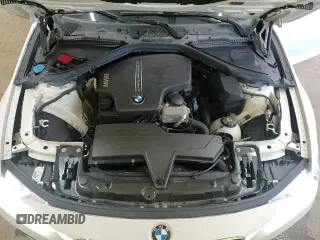 2018 BMW 3 Series 320i xDrive z VIN WBA8E5G56JNU45704, wystawiony jako Copart lot #68655805 z przebiegiem 59 962 mil mil oraz Szkoda całkowita • Salvage title. Historia ofert i sprzedaży dostępna na DreamBid. Obrazek 15.