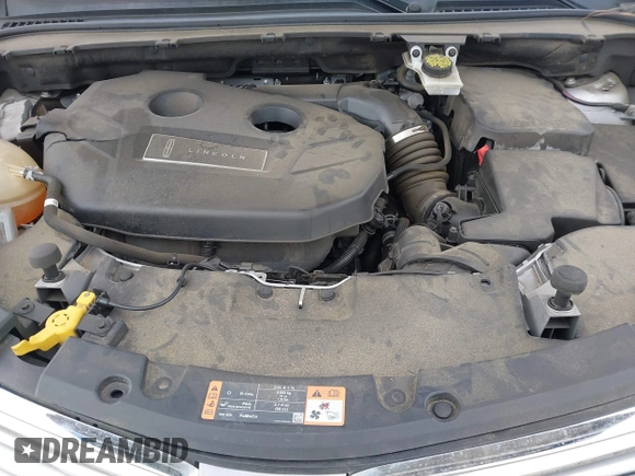 2017 Lincoln MKC Reserve with VIN 5LMCJ3D98HUL54981, listed as a IAAI auction lot 41721206 with 82,318 mi miles. Bid and sale history available at carsss.com. Image 10.