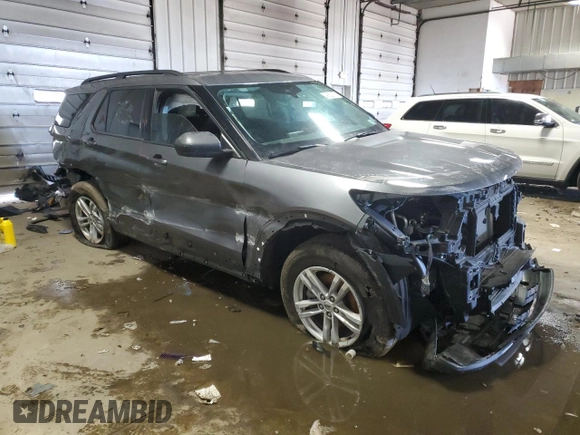 2024 Ford Explorer XLT with VIN 1FMSK8DH7RGA01857, listed as a Copart auction lot 46520615 with 0 mi miles and Salvage Title. Bid and sale history available at carsss.com. Image 4.