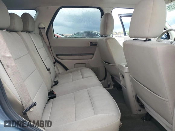 2011 Ford Escape Hybrid z VIN 1FMCU4K34BKC63661, wystawiony jako Copart lot #50991195 z przebiegiem 109 791 mil mil oraz Szkoda całkowita • Salvage title. Historia ofert i sprzedaży dostępna na DreamBid. Obrazek 11.