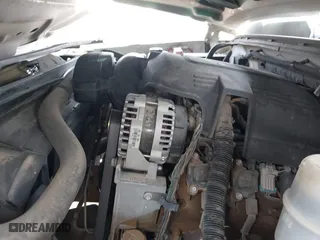 2007 Chevrolet Silverado 1500 LS with VIN 3GCEC13C47G544144, listed as a IAAI auction lot 41862564 with 207,457 mi miles. Bid and sale history available at carsss.com. Image 10.