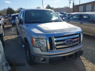 2009 Ford F-150 XL with VIN 1FTPX14VX9FA73490, listed as a IAAI auction lot 41892500 with 83,396 mi miles. Bid and sale history available at carsss.com. Image 1.