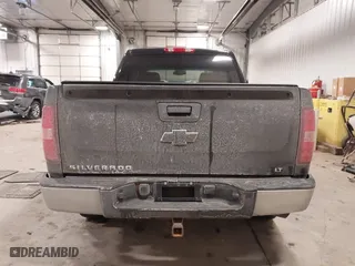 2008 Chevrolet Silverado 1500 LTZ with VIN 3GCEK13M98G106653, listed as a IAAI auction lot 41575197 with 198,114 mi miles. Bid and sale history available at carsss.com. Image 16.