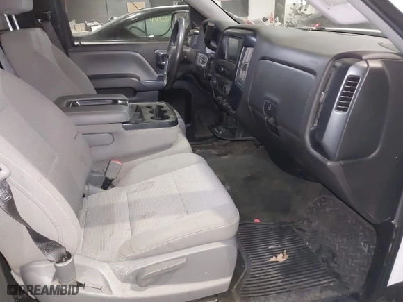 2018 Chevrolet Silverado 1500 Work Truck with VIN 1GCNCNEC4JZ102492, listed as a IAAI auction lot 41435730 with 125,219 mi miles. Bid and sale history available at carsss.com. Image 5.
