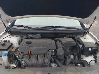 2015 Hyundai Sonata 2.4L SE with VIN 5NPE24AF6FH015561, listed as a IAAI auction lot 42156536 with 205,830 mi miles. Bid and sale history available at carsss.com. Image 10.
