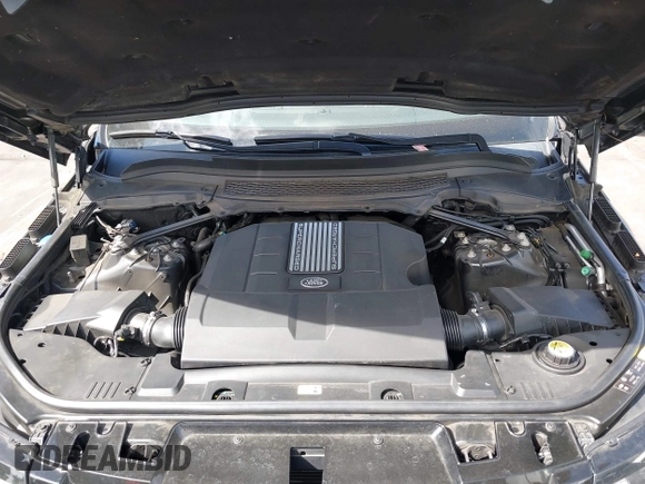 2015 Land Rover Range Rover Sport HSE with VIN SALWR2VF2FA530605, listed as a IAAI auction lot 42023941 with 73,087 mi miles. Bid and sale history available at carsss.com. Image 10.
