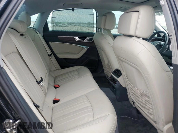 2019 Audi A6 Prestige z VIN WAUM2AF28KN050853, wystawiony jako Copart lot #54881905 z przebiegiem 45 866 mil mil oraz Szkoda całkowita • Salvage title. Historia ofert i sprzedaży dostępna na DreamBid. Obrazek 10.