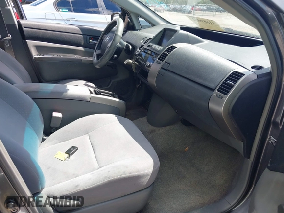 2009 Toyota Prius with VIN JTDKB20U693486715, listed as a IAAI auction lot 41689082 with 154,482 mi miles. Bid and sale history available at carsss.com. Image 5.