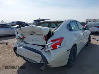 2016 Nissan Altima S with VIN 1N4AL3AP4GC224637, listed as a IAAI auction lot 41879276 with 98,050 mi miles and . Bid and sale history available at DreamBid. Image 4.