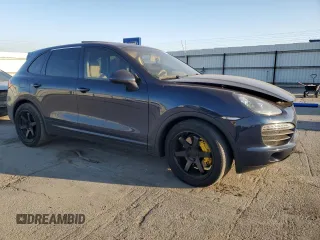 2012 Porsche Cayenne S z VIN WP1AB2A20CLA48142, wystawiony jako Copart lot #45908565 z przebiegiem 114 073 mil mil oraz Szkoda całkowita • Salvage title. Historia ofert i sprzedaży dostępna na DreamBid. Obrazek 4.
