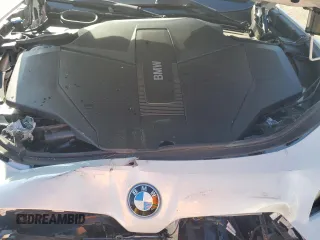 2024 BMW i7 eDrive50 z VIN WBY43EJ04RCS69245, wystawiony jako Copart lot #81666614 z przebiegiem 4594 mil mil oraz Szkody całkowita. Historia ofert i sprzedaży dostępna na DreamBid. Obrazek 13.
