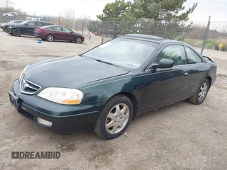 2001 Acura CL with VIN 19UYA42411A012162, listed as a IAAI auction lot 42120206 with 221,119 mi miles. Bid and sale history available at carsss.com. Image 2.